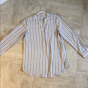 Women’s business casual blouse/tunic